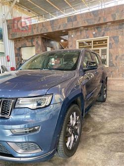 جیپ گراند شیرۆکی